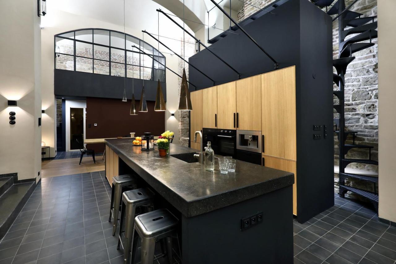 American Loft In The Heart Of Прага Экстерьер фото